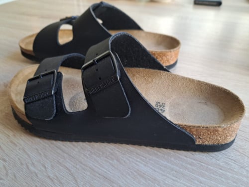 Zo goed als nieuwe Birkenstock Professional Arizona sandalen!