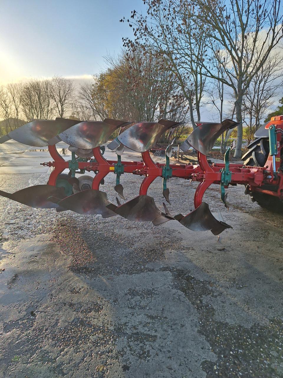 Kverneland EG 85 4 schaar ploeg
