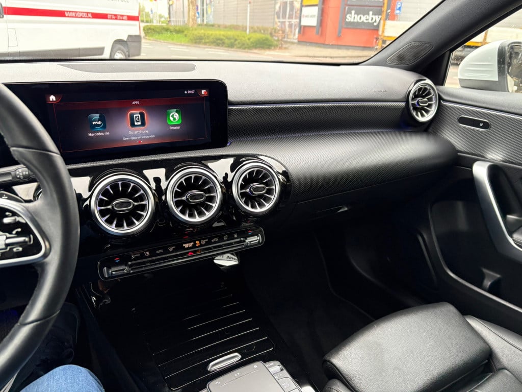 Mercedes-Benz A-Klasse 250 e business solution luxury limited