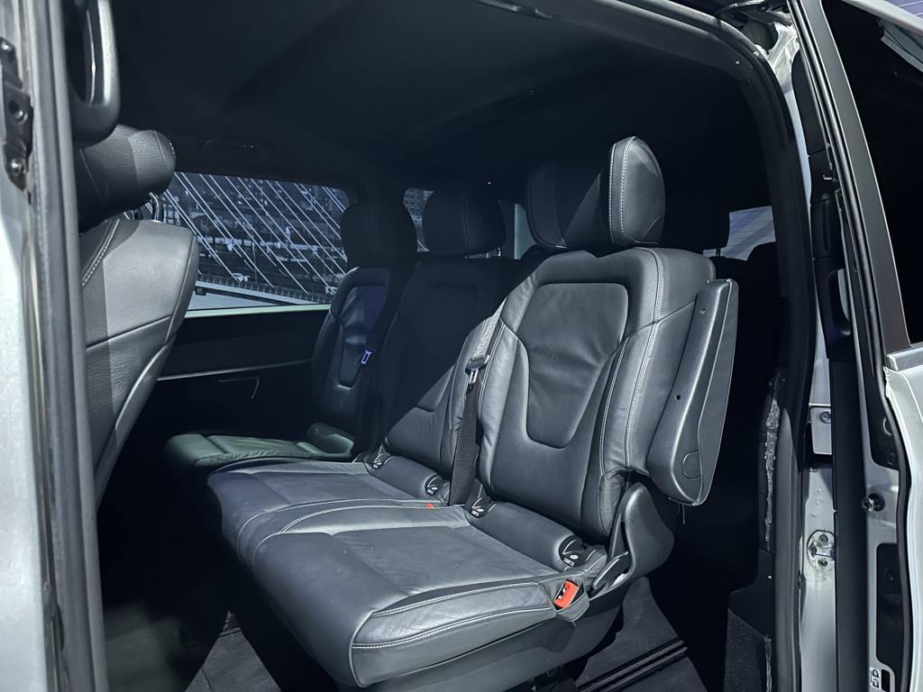 Mercedes-Benz V-Klasse 300d extra lang avantgarde *360camera*memory*trekhaa