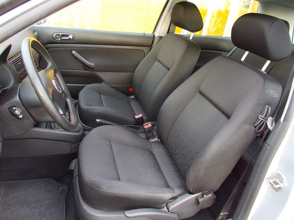 Volkswagen Golf sdi airco (orig. 83000 km.!!!)