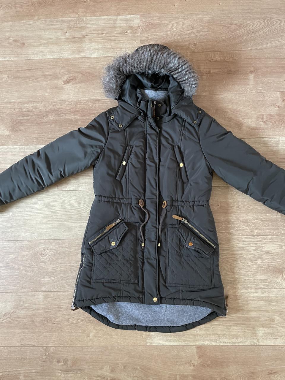 Vero Moda parka, gereserveerd