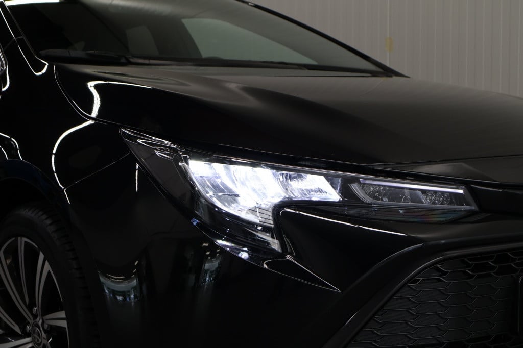 Toyota Corolla Touring Sports 1.8 hybrid dynamic