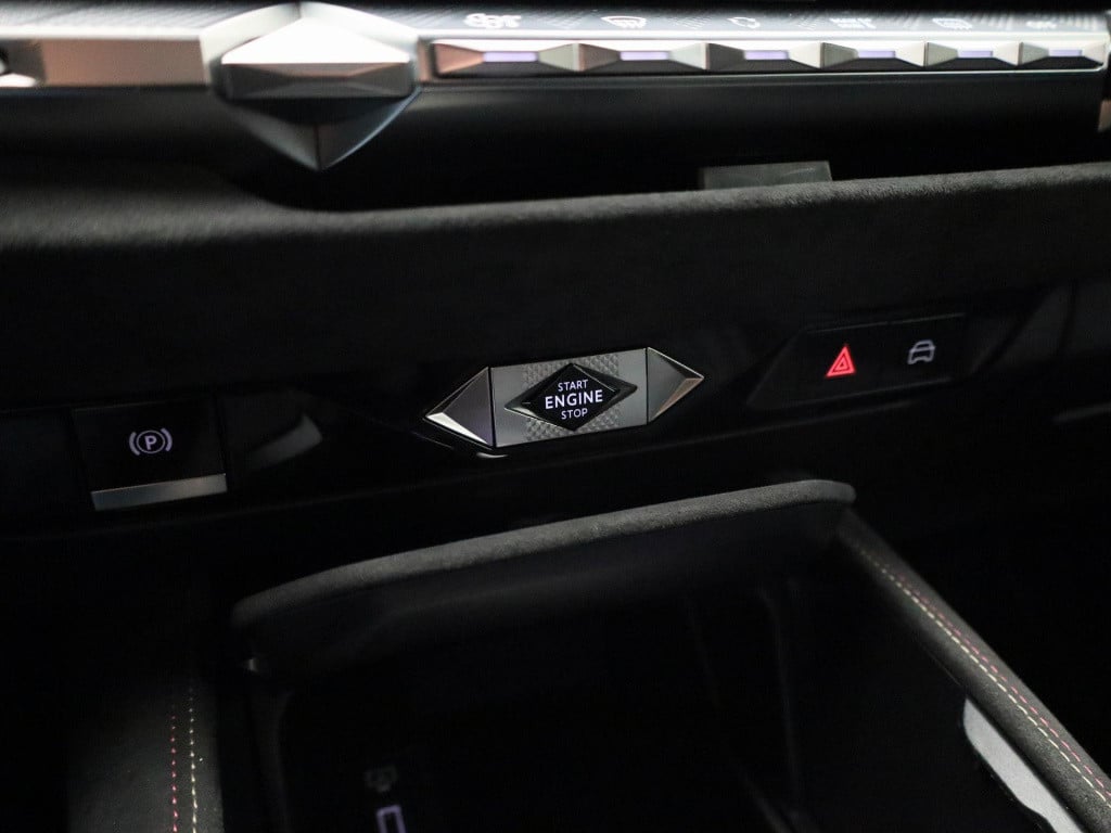 Ds Ds 4 e-tense 1.6 phev performance line | automaat | lmv | leder | stoel 