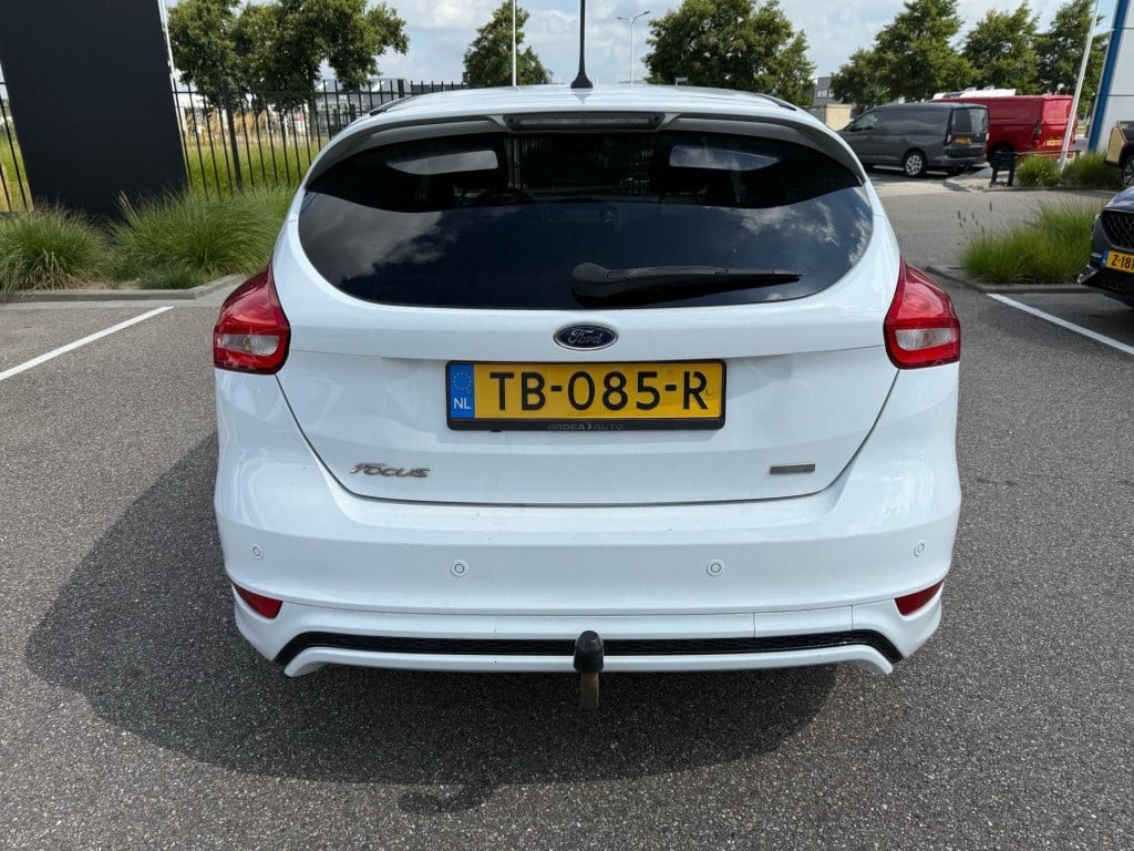 Ford Focus 1.0 st-line | climate control | cruise control | voorruit verwar