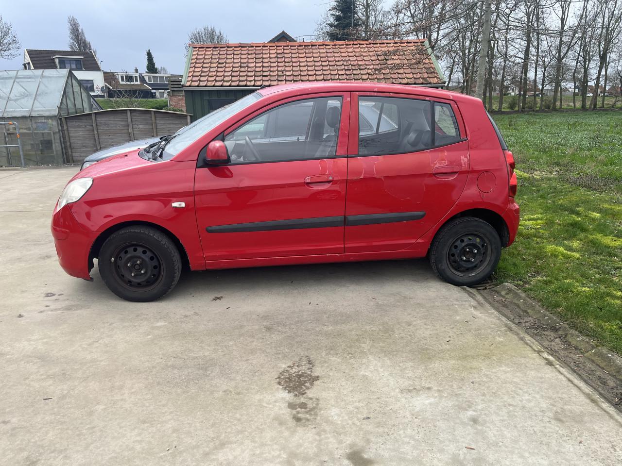 Kia Picanto. Grote beurt+ apk