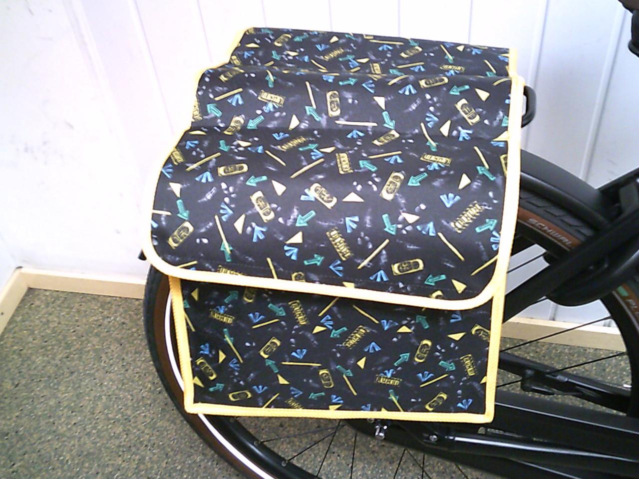 Nieuwe Tas Dubbel 15,00