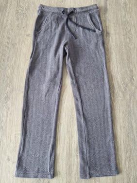 Grijze Hema lange broek maat 110/116