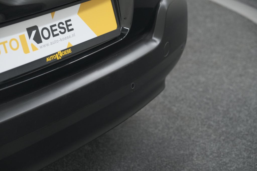 Citroen C3 puretech 110 eat6 max | apple carplay | parkeersensoren | climat