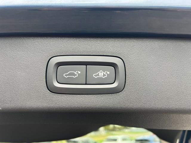 Lynk & Co 01 1.5 261pk phev 7dcth ,trekhaak , panodak , adaptive cc , carpl