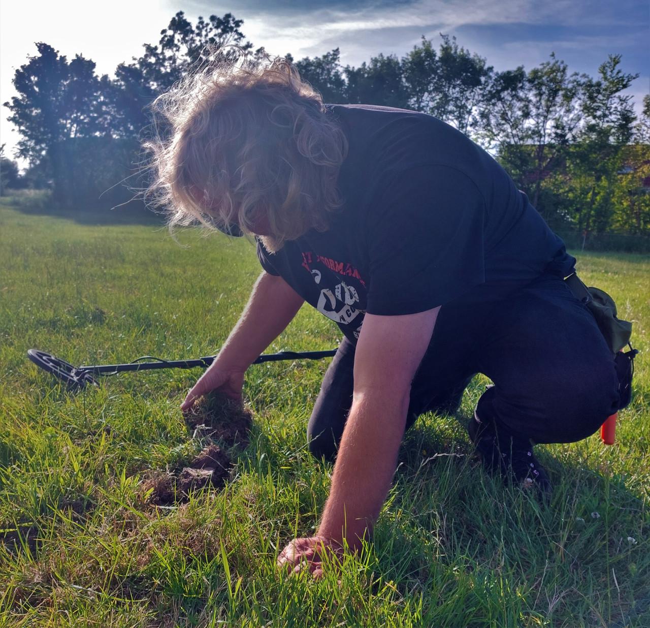 Metaaldetectie workshops op akkers, weilanden en boomgaarden
