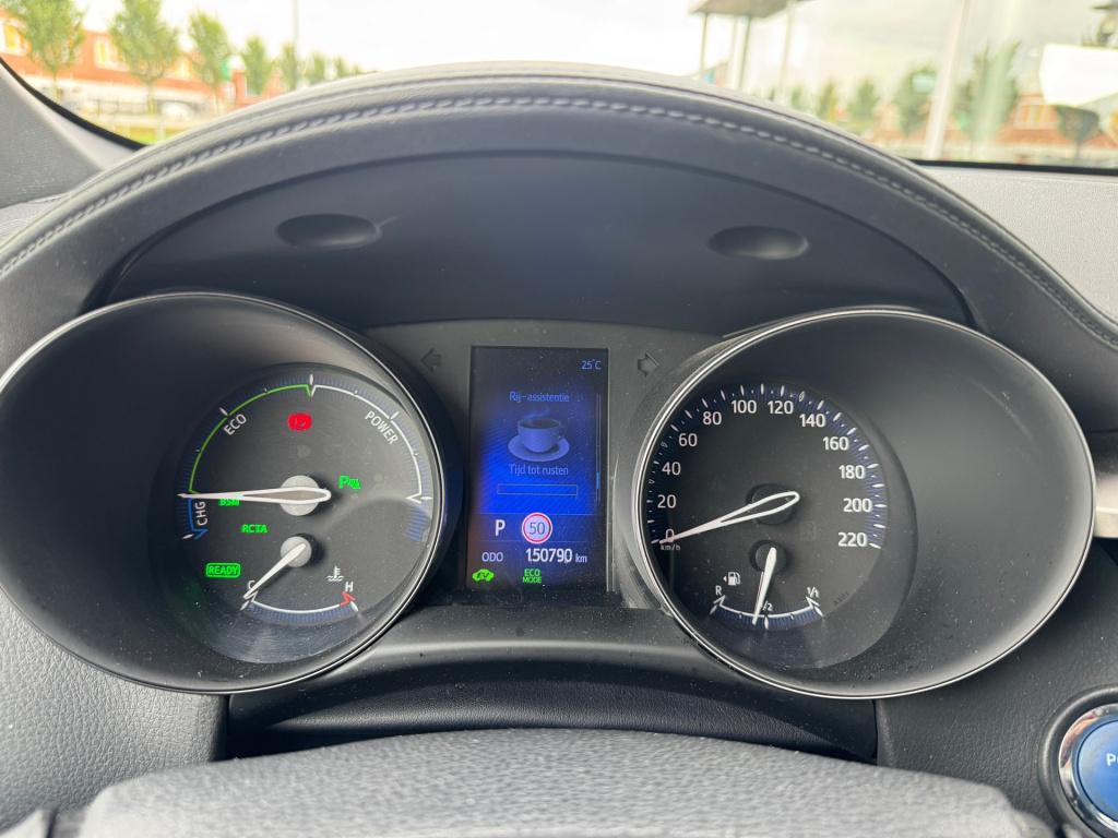 Toyota C-hr 1.8 hybrid style