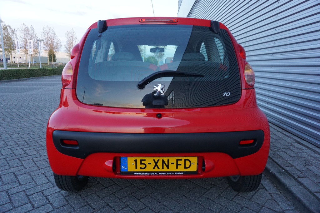 Peugeot 107 1.0-12v xs urban move airco / elektr. ramen / lm velgen / nap -