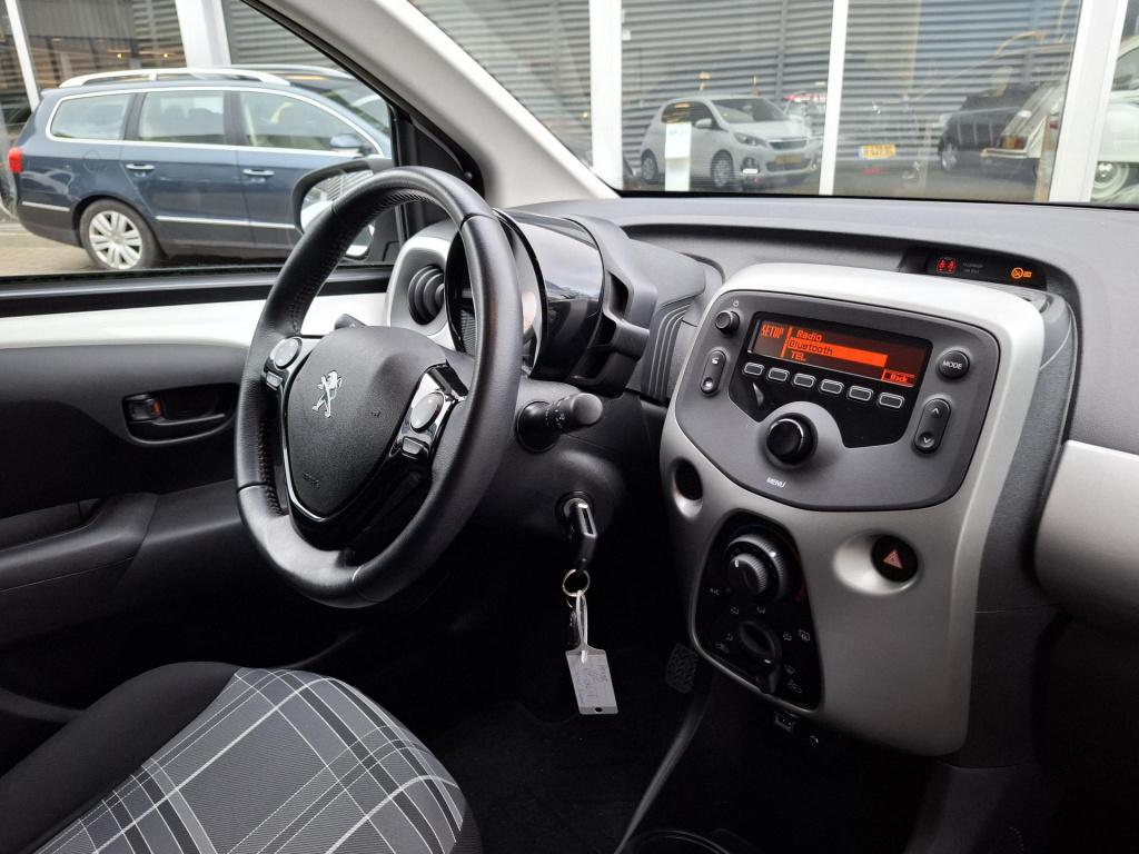 Peugeot 108 1.0 e-vti automaat active premium 5-drs airco