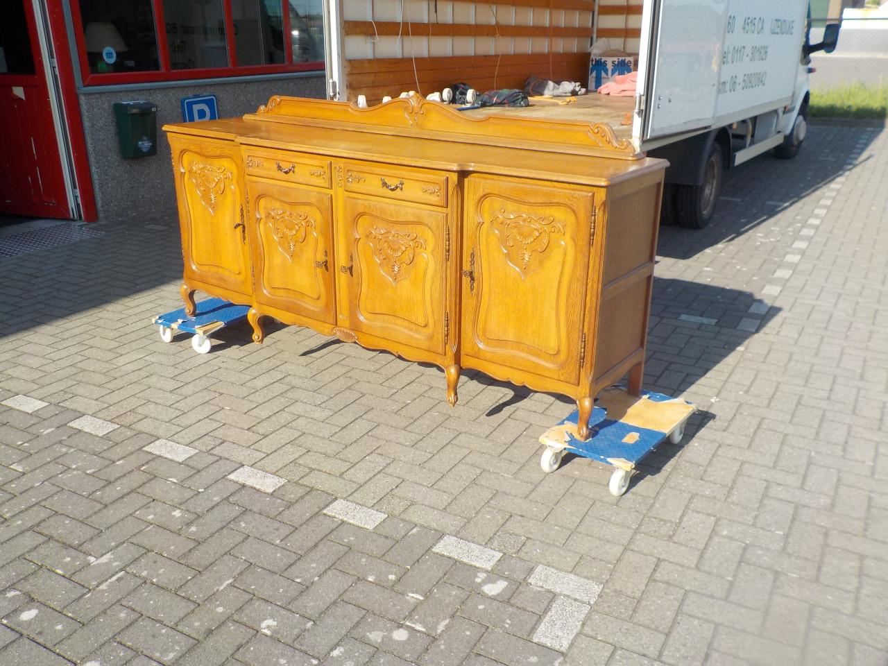 Massief eiken dressoir in goede staat