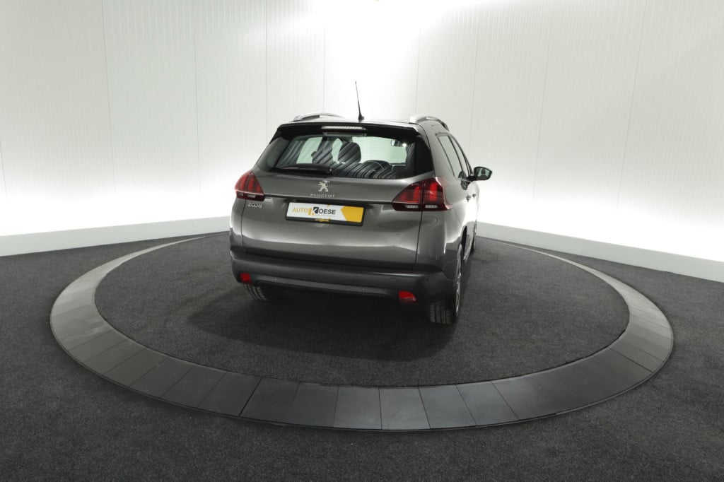 Peugeot 2008 puretech 82 signature | camera | apple carplay | parkeersensor