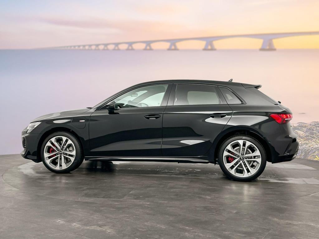 Audi A3 sportback s edition competition 45 tfsi e 200 kw / 272 pk sp