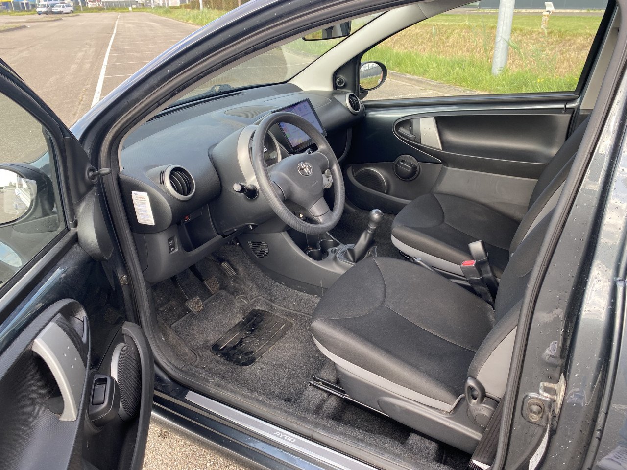 Toyota Aygo 1.0 VVT-i Comfort - Dealer onderhouden/Airco/APK/2012