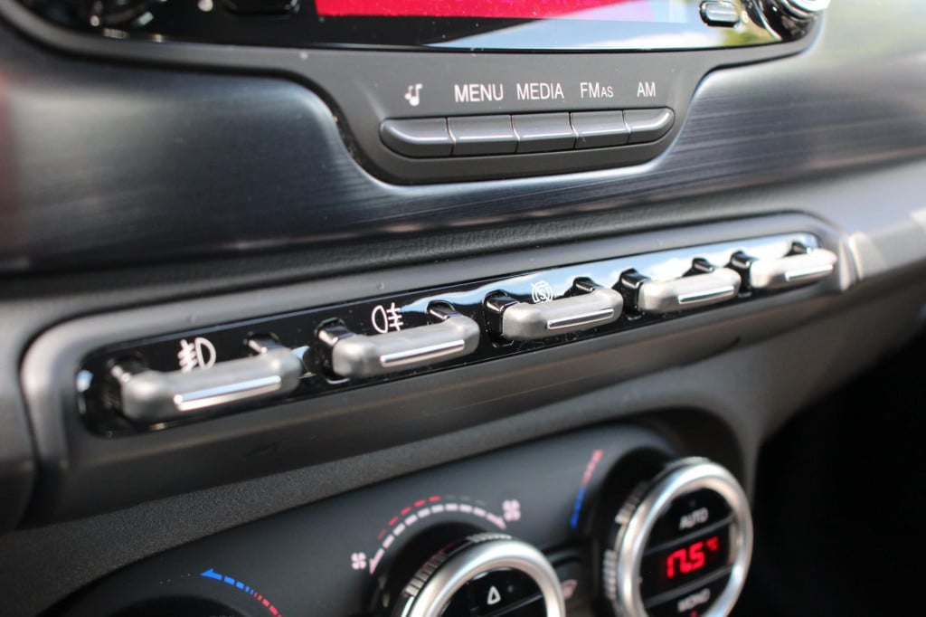 Alfa Romeo Giulietta 1.4 t turbo turismo - leder - cruise - clima - stoel v