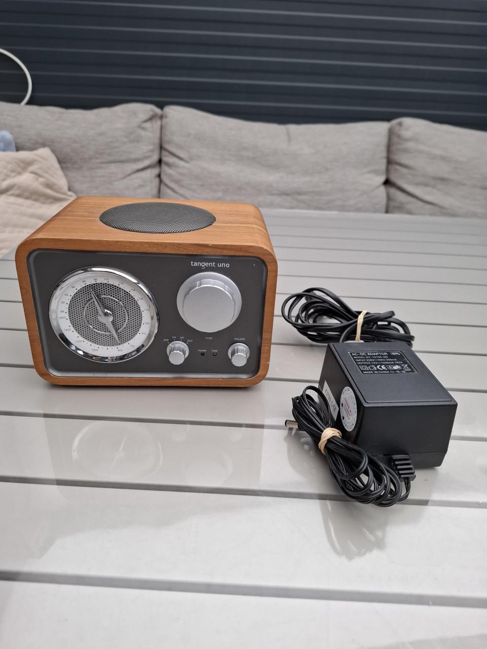 Mooie Tangent Uno tafelradio