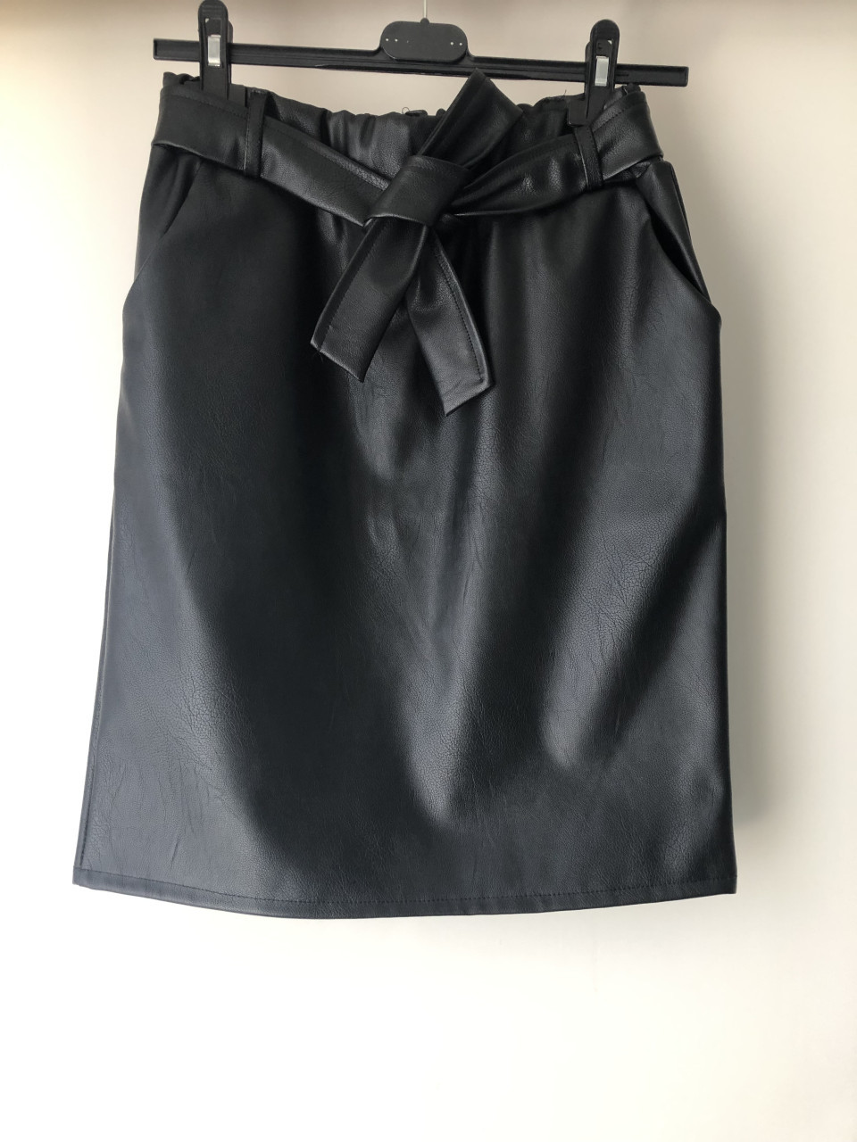 Rokje/ leatherlook maat M kleur zwart