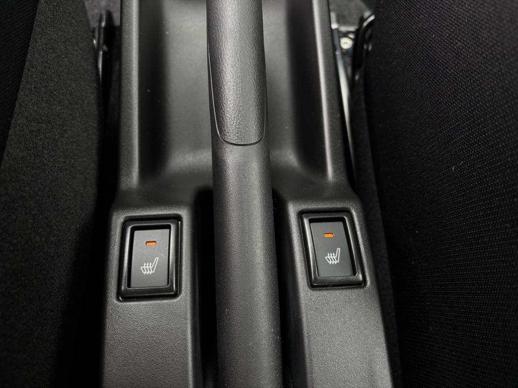 Suzuki Swift 1.2 style smart hybrid//€ 1.600 korting