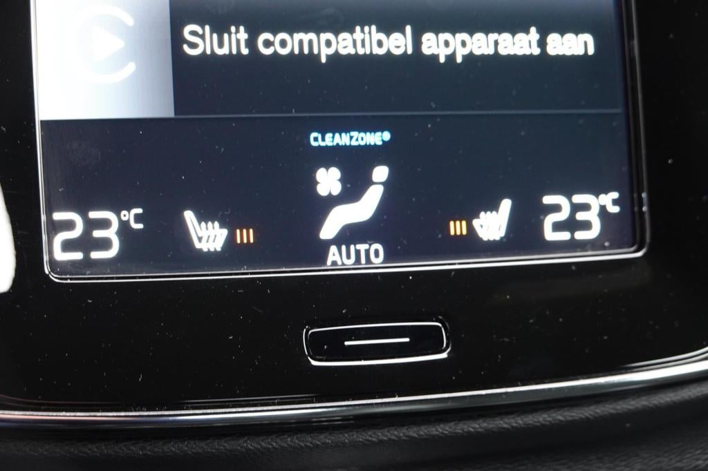 Volvo XC40 1.5 t3 r design 163pk