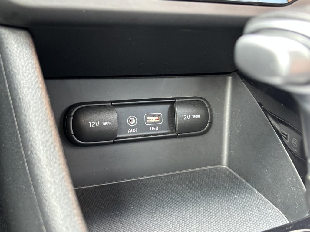 Kia Niro 1.6 gdi hybrid dynamicline | trekhaak | navigatie | camera | apple