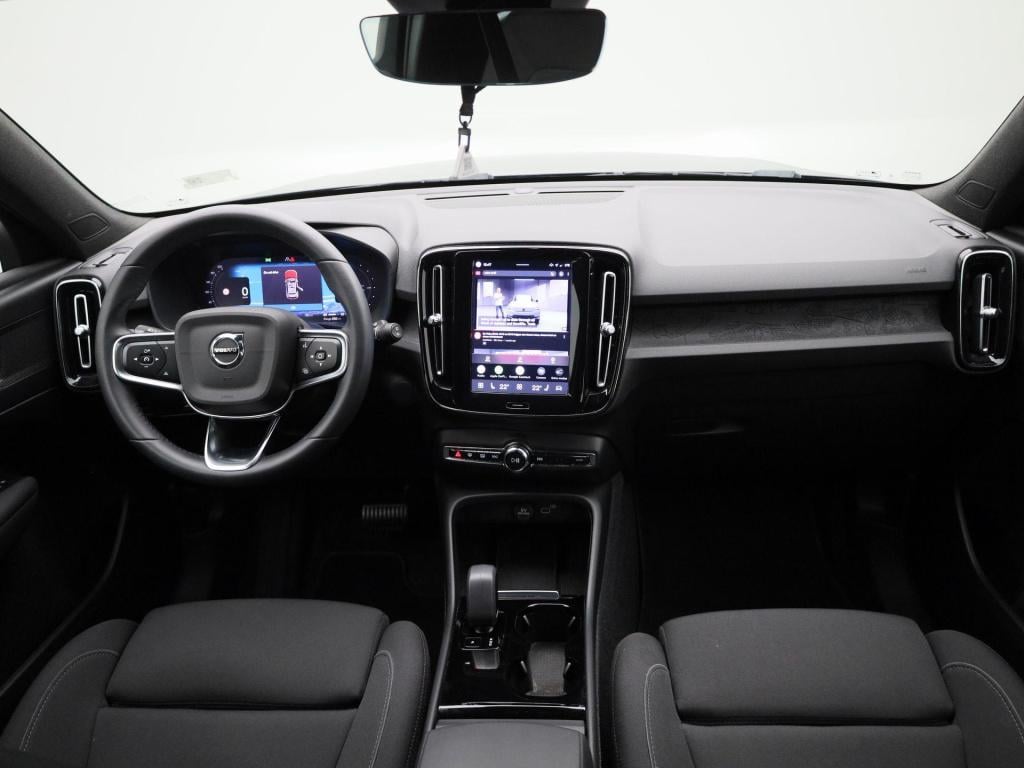Volvo XC40 recharge core | automaat | apple carplay / android auto | virtua