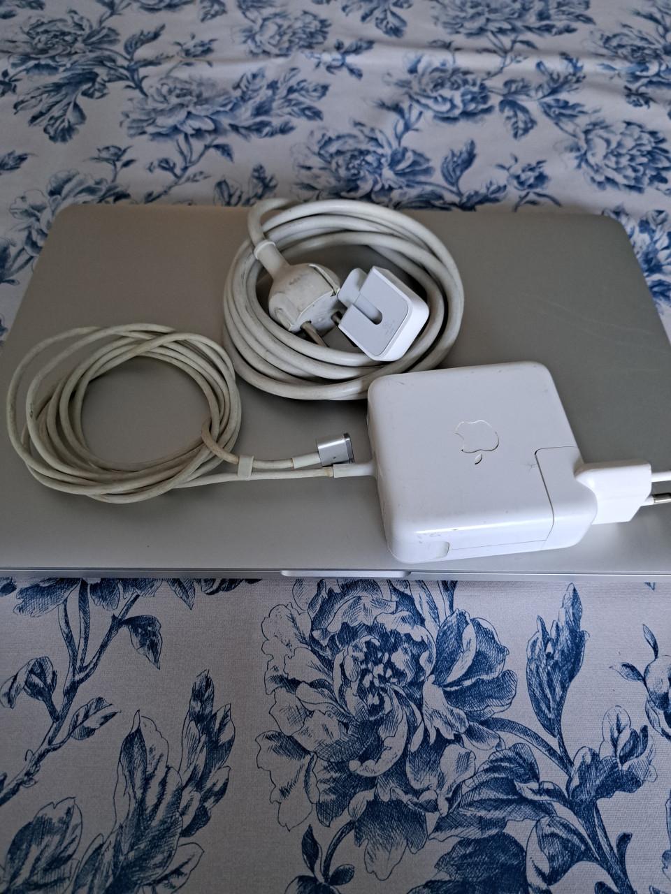 MacBook Pro 13,3 inch retina.