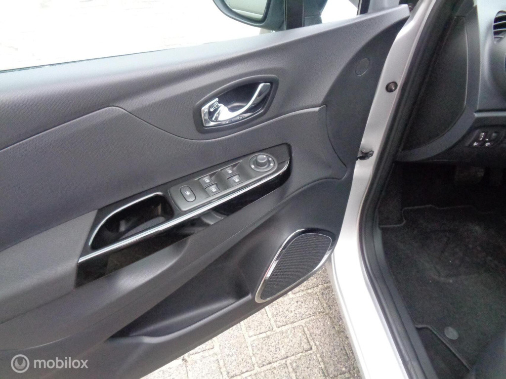 Renault Captur 1.2 tce dynamique/automaat/airco/ecc/pdc/key less/lm velgen