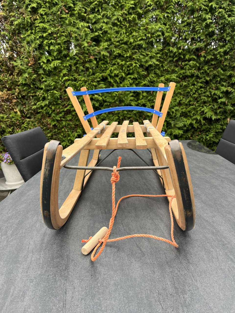 Mooie houten slee van Sirch