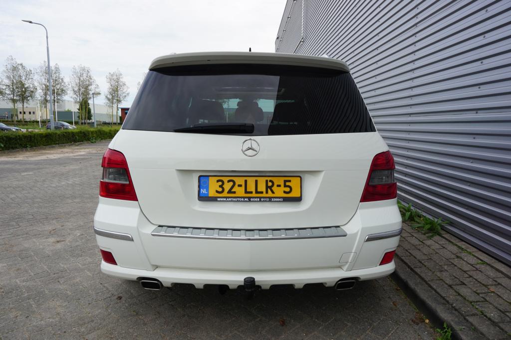 Mercedes-Benz Glk 350 4-matic automaat - pano / climate / navi / cruise / c
