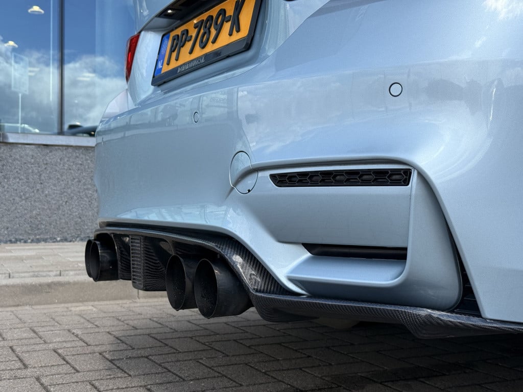BMW M4 4-serie coupé competition lci | carbon | harman kardon | sportuitlaa