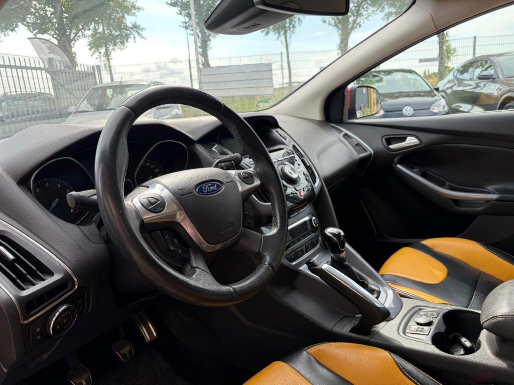 Ford Focus 1.6 ti-vct titanium