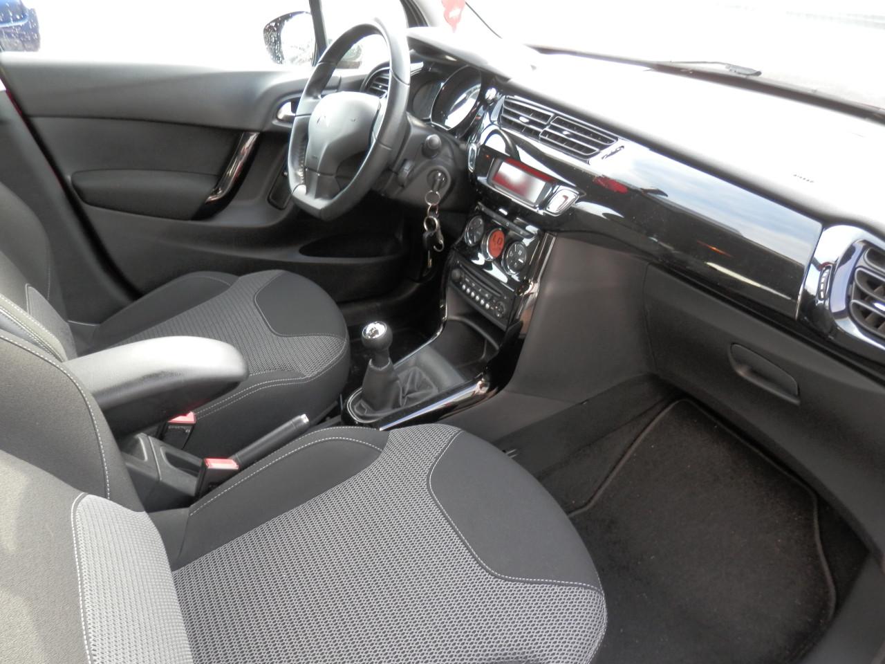 Auto Garant Biedt Aan: Citroen C3 1.0 VTi Collection