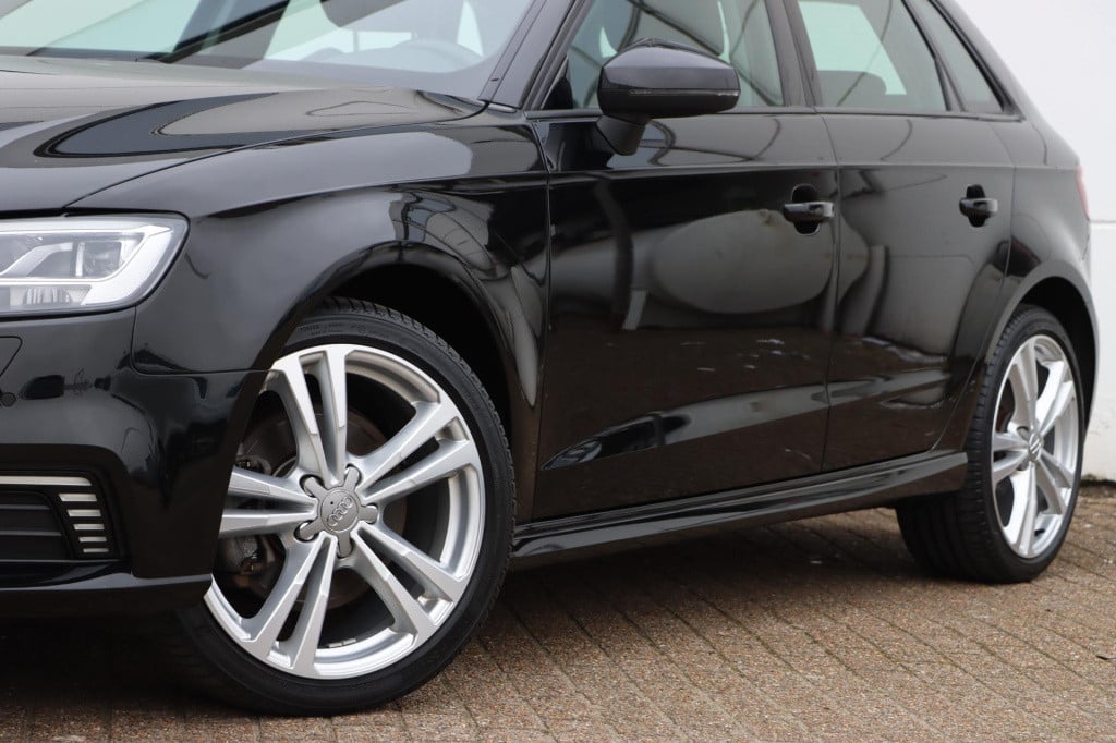 Audi A3 sportback 40 e-tron advance sport 204pk s-tronic