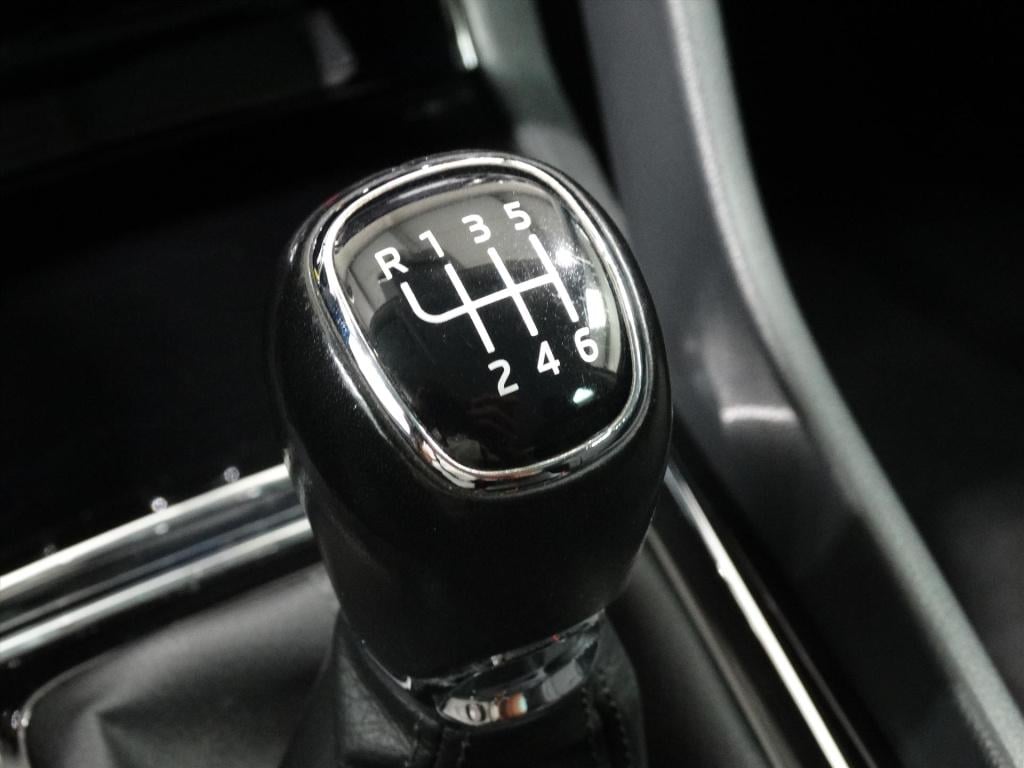 Skoda Karoq 1.0 tsi greentech 115pk ambition business