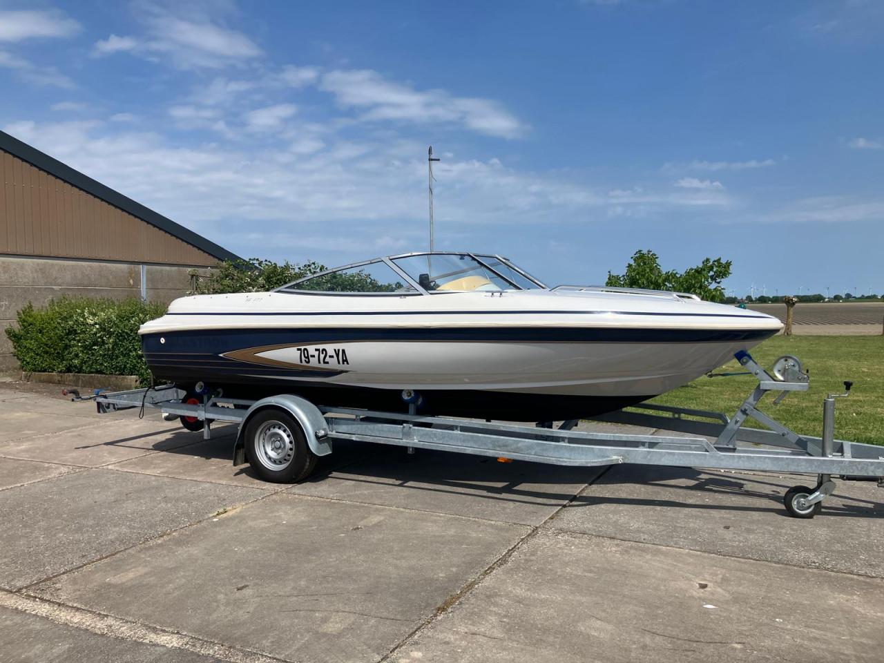 Nette speedboot