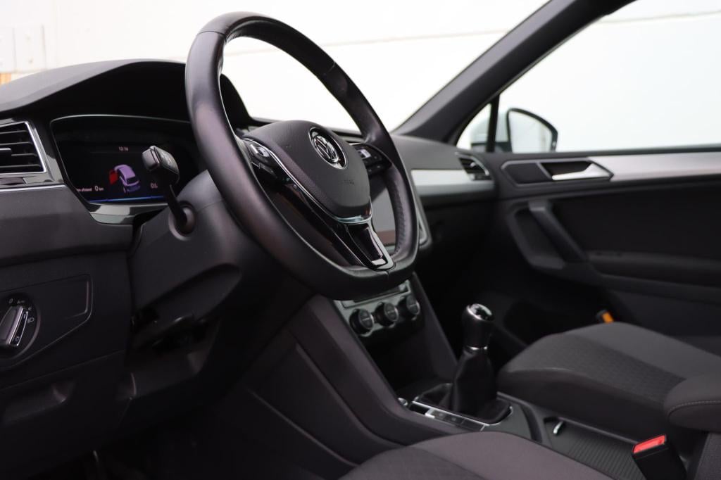 Volkswagen Tiguan 1.4 tsi comfortline business r