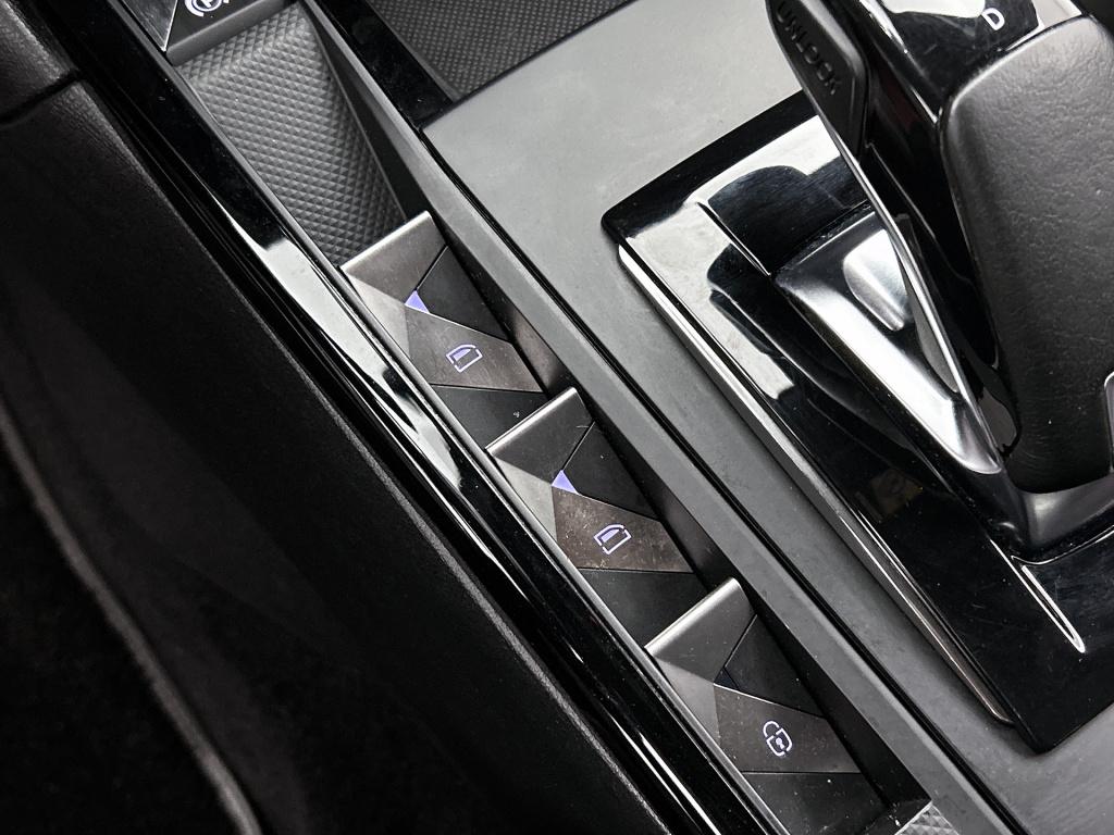 Ds Ds 3 crossback 155pk automaat performance line+ | rijklaar | alcantara |