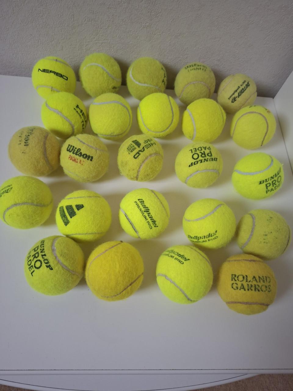 24 tennisballen