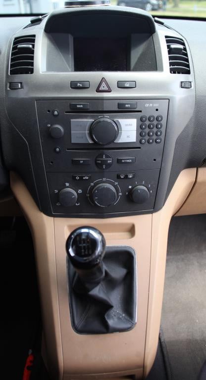 Opel Zafira 2.2 executive