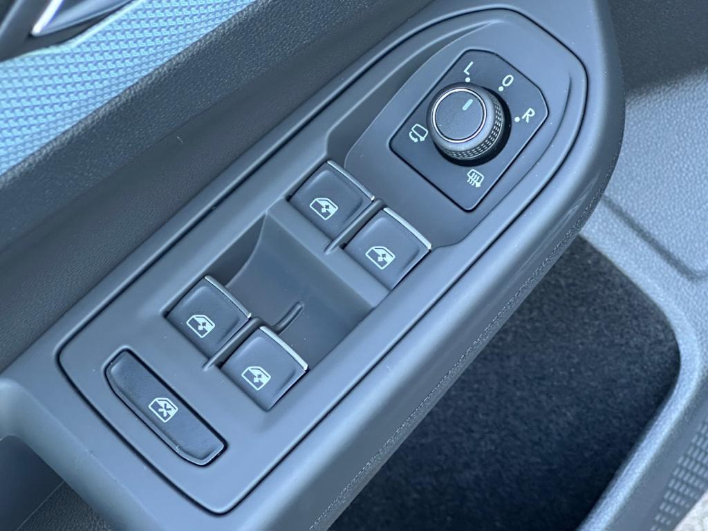 Volkswagen Golf 1.5 tsi 150pk goal | trekhaak | camera | dode hoek | rijkla