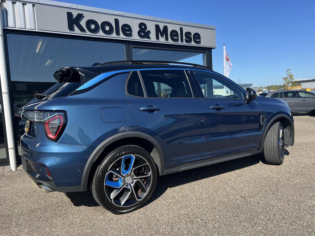 Lynk & Co 01 1.5 261pk phev 7dcth , panodak , adaptive cc , carplay , stoel