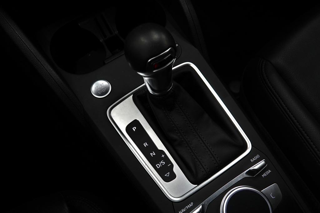 Audi Q2 35 tfsi s edition