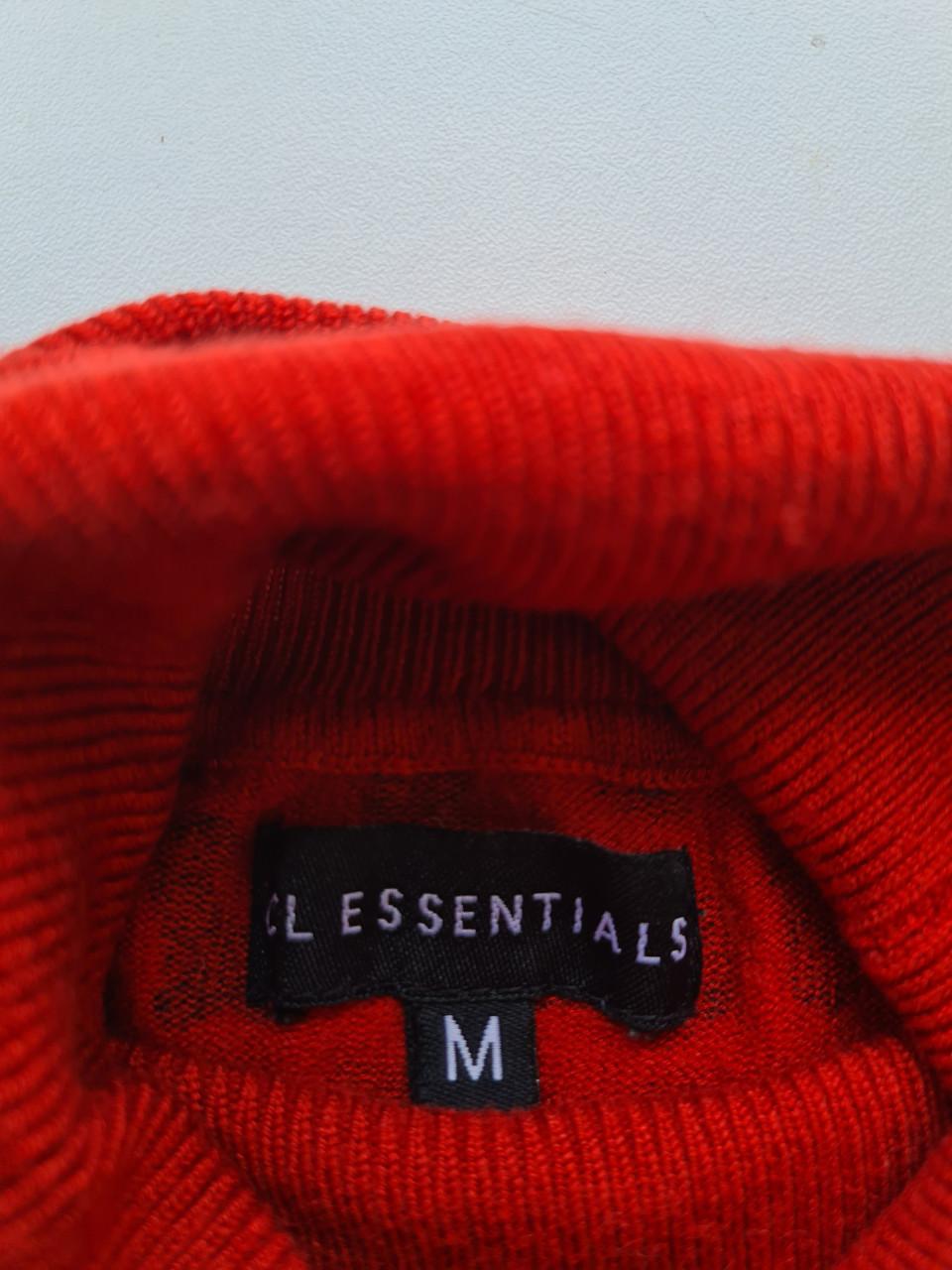 Mooie col trui van Essentials Mt M