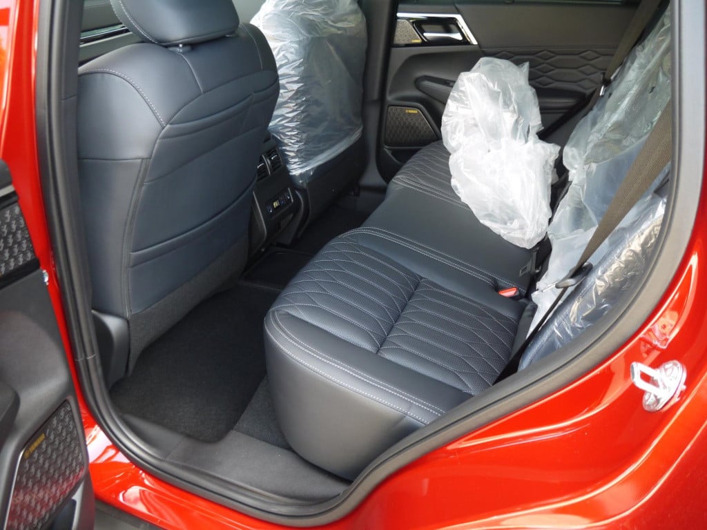 Mitsubishi Outlander 2.4 phev instyle