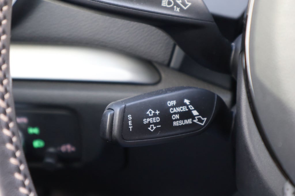 Audi A3 sportback 1.4 e-tron phev ambition pro line plus l s- line l panora