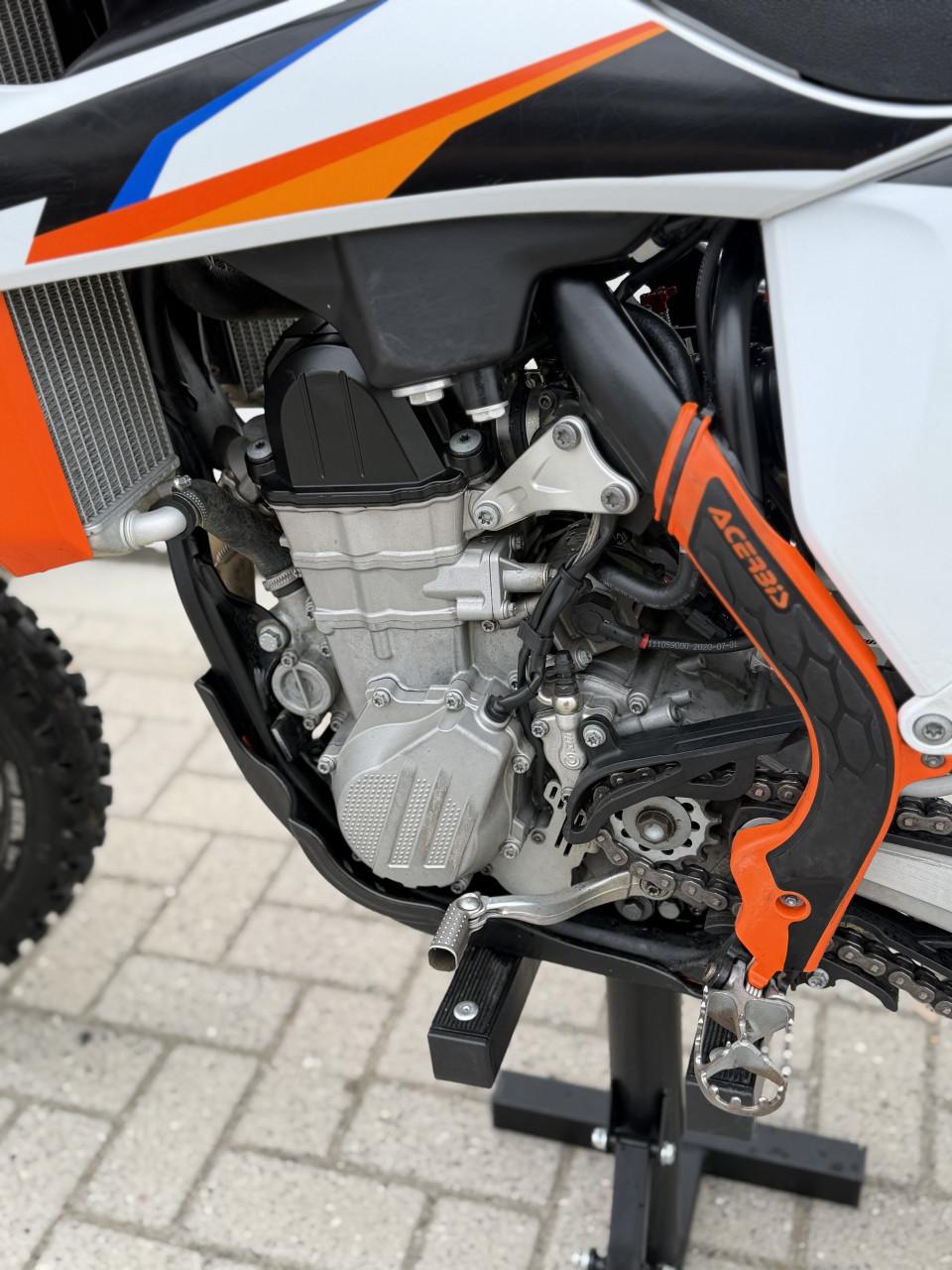 KTM 450 SX-F Crossmotor 2 uur (bj 2019)